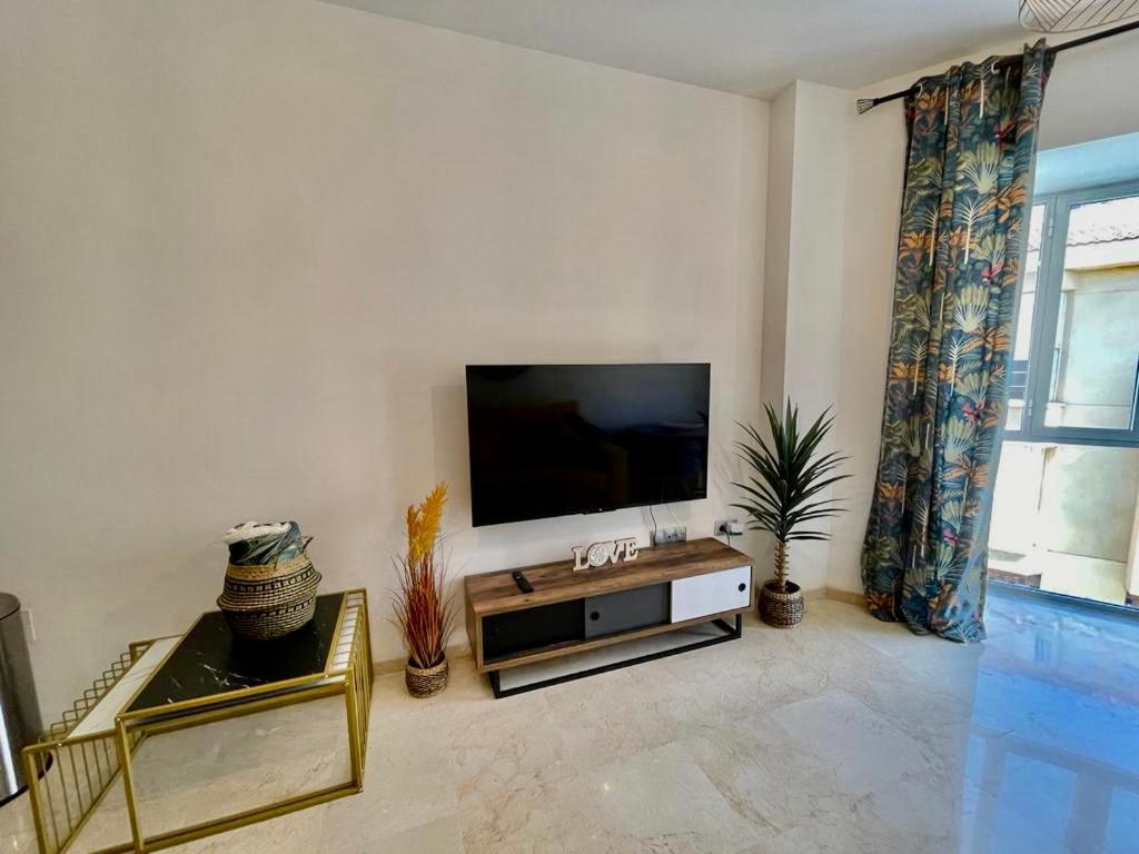 Suite La Perla Malaga Exterior photo