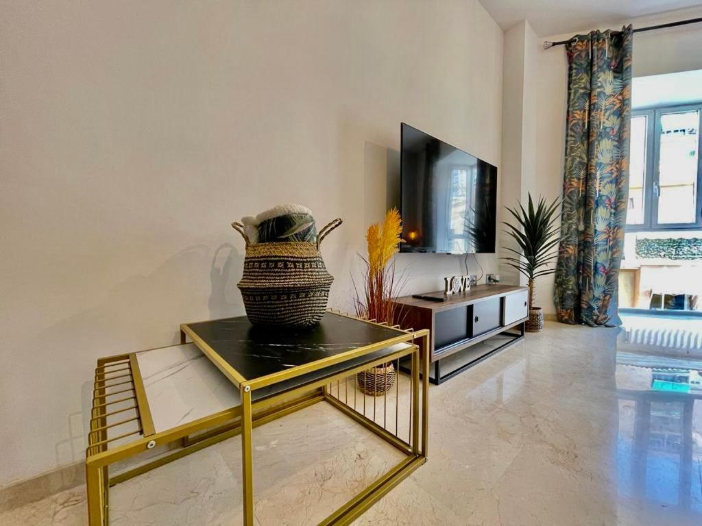 Suite La Perla Malaga Exterior photo