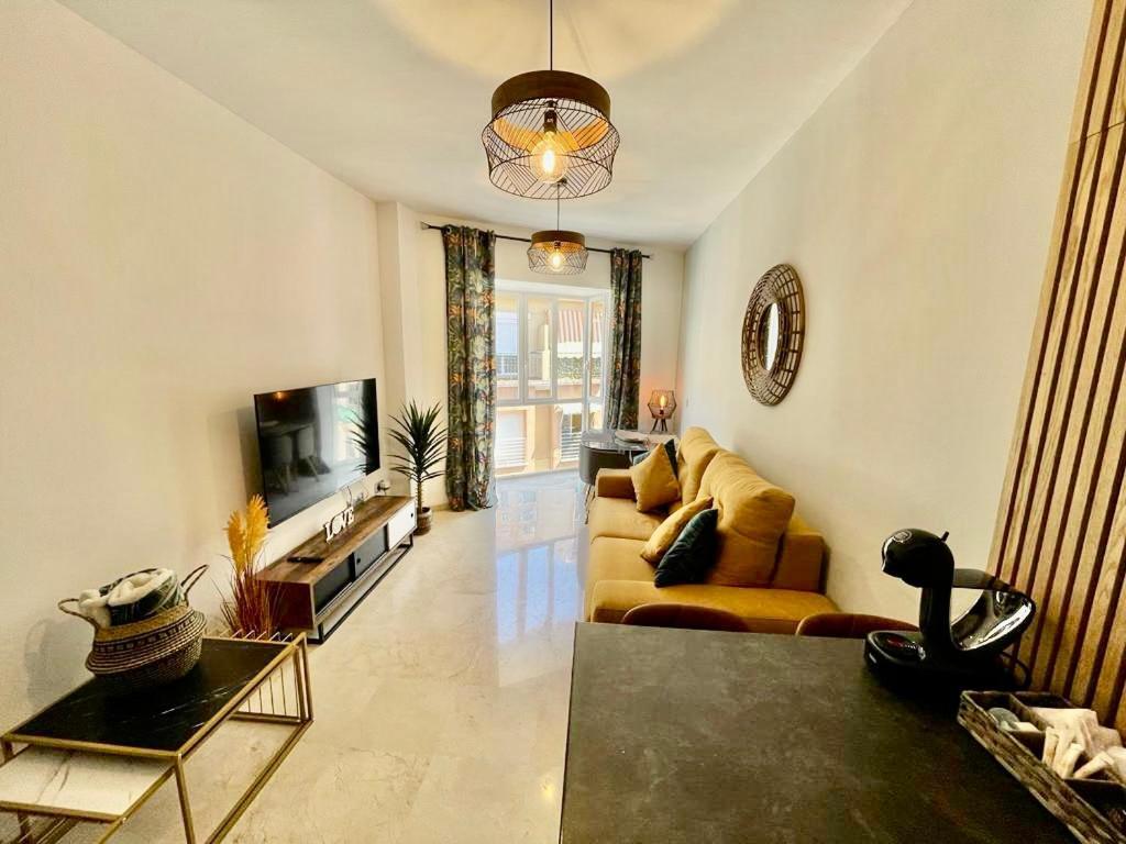Suite La Perla Malaga Exterior photo