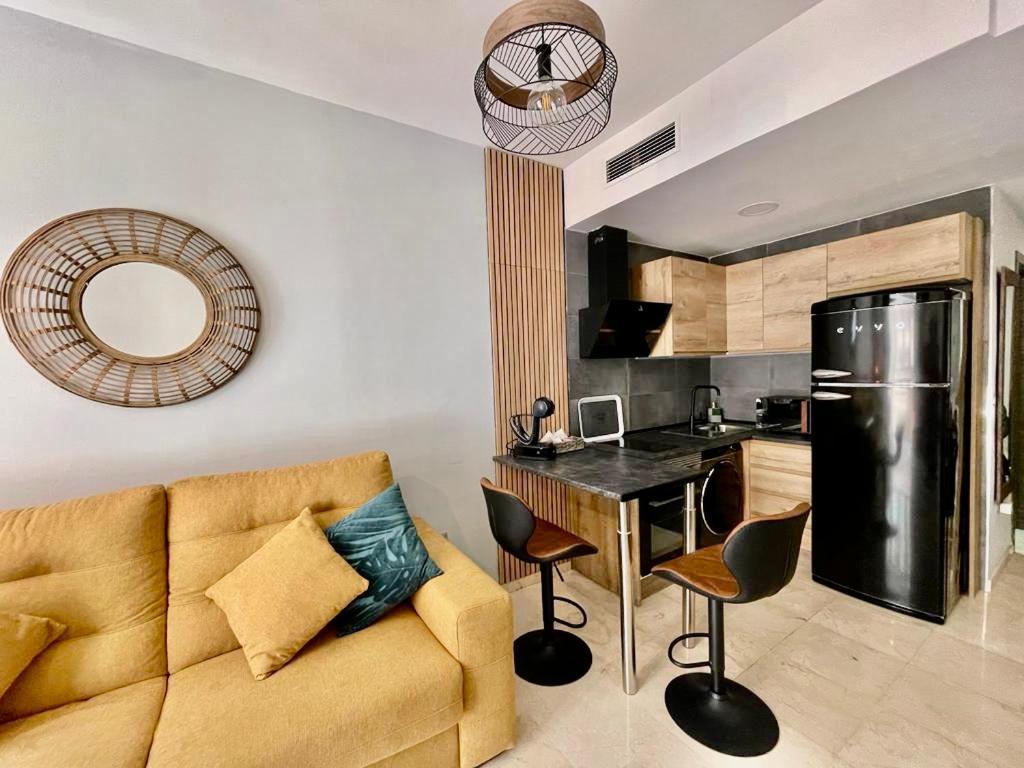 Suite La Perla Malaga Exterior photo